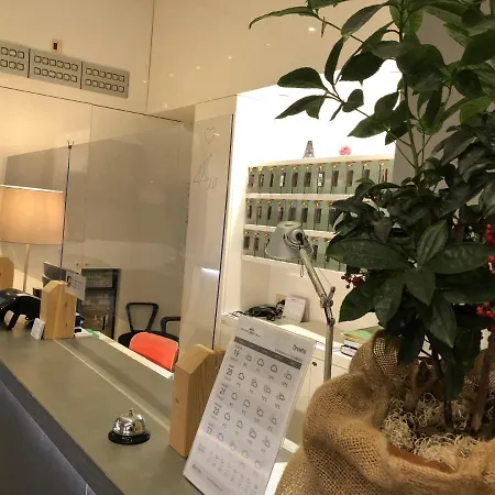 מלון Kristall 3*