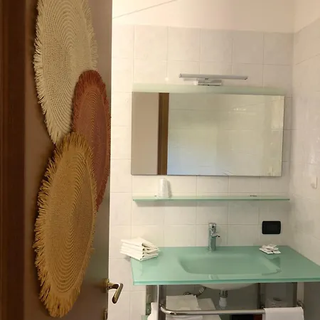 Kristall 3* אורביאטו