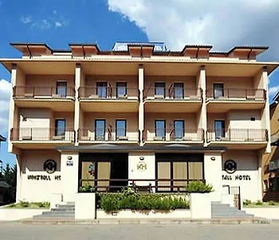 מלון Kristall