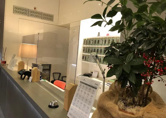 Отель Kristall 3*